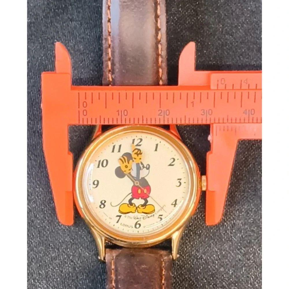 Lorus Vintage Women's Mickey Mouse Watch Original Box & Manual-Used #W5508